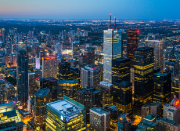 The Toronto skyline at night